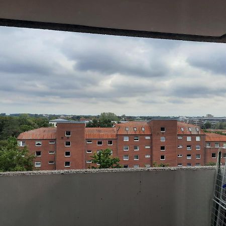48 Qm Whole Apartment To Rent Out Near Ini And Mhh Hanóver Exterior foto